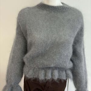 Sweterek falbana(168)